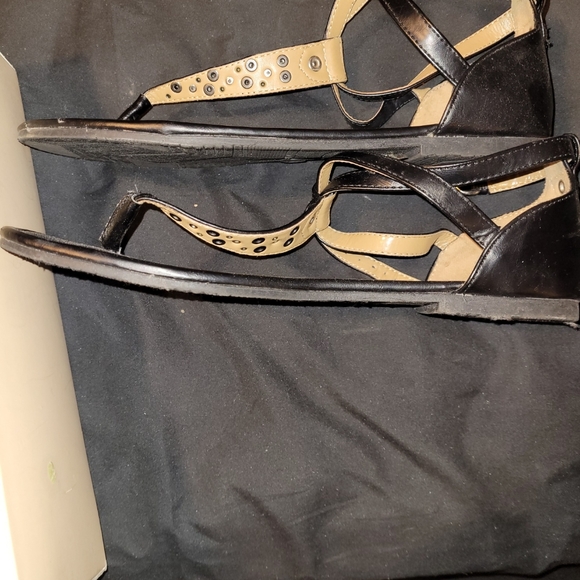 Sandals - Picture 4 of 5